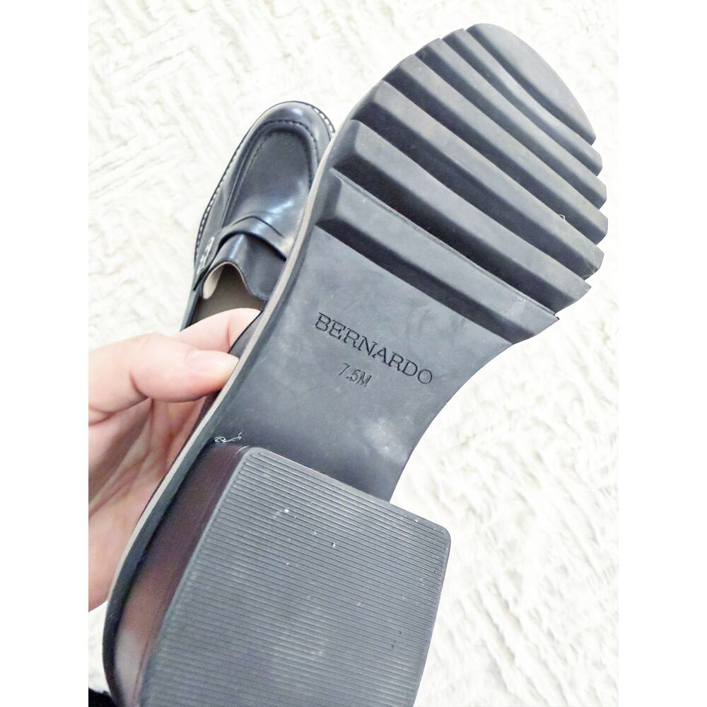 Bernardo Selma Black Leather Lug Sole Penny Loafers Chunky Stacked Heel Academia - Picture 7 of 7